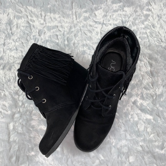 Sugar Mystic Fringe Wedge Bootie - Picture 7 of 13